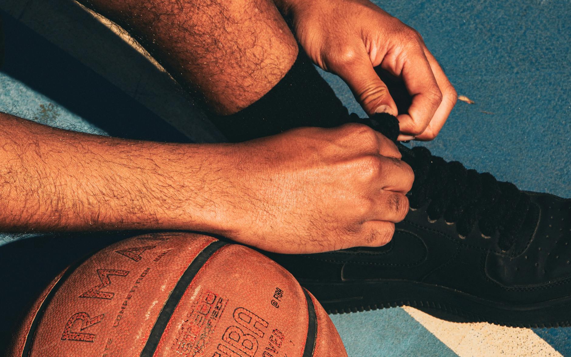 NBA basketball court live betting at BetRivers sportsbook app experience 2026