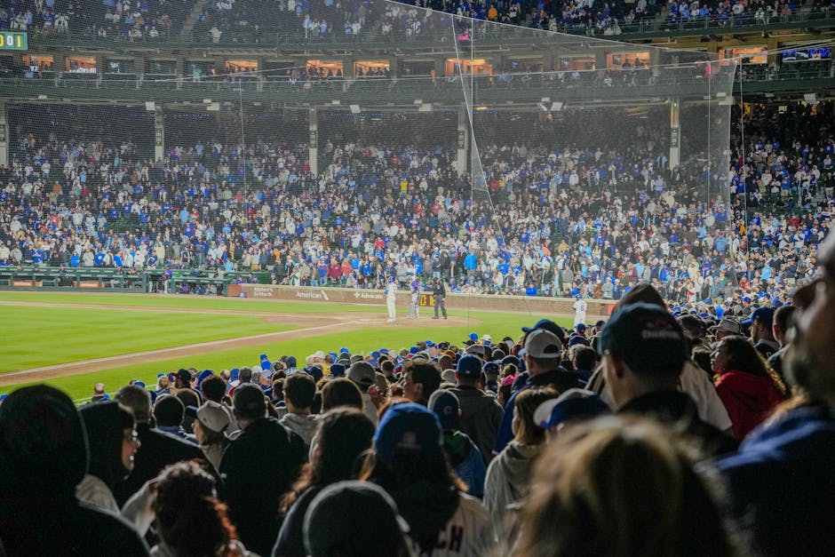 Sports stadium atmosphere for SI Sportsbook and DraftKings betting market comparison